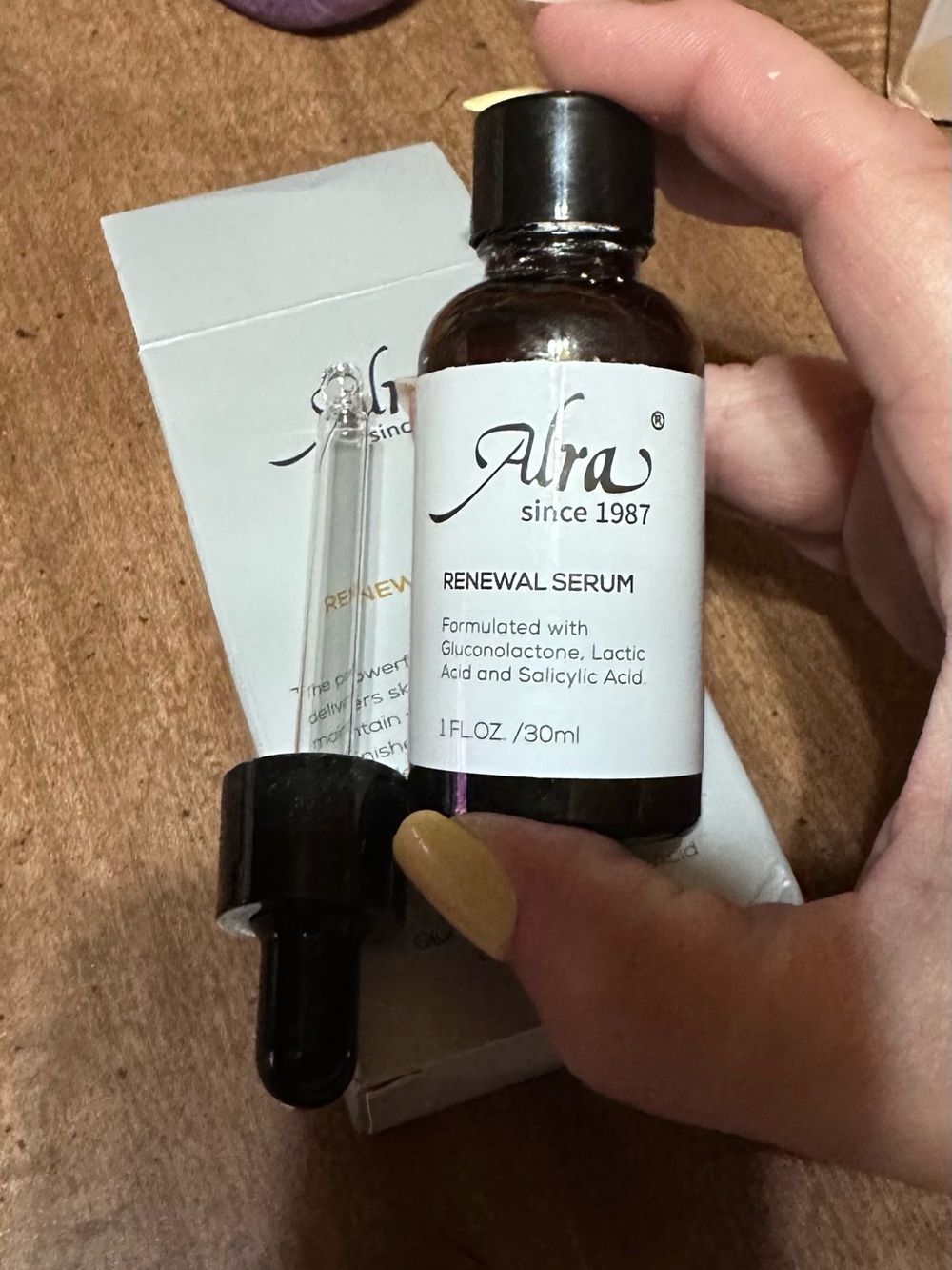 New Alra Renewal Serum for Face,